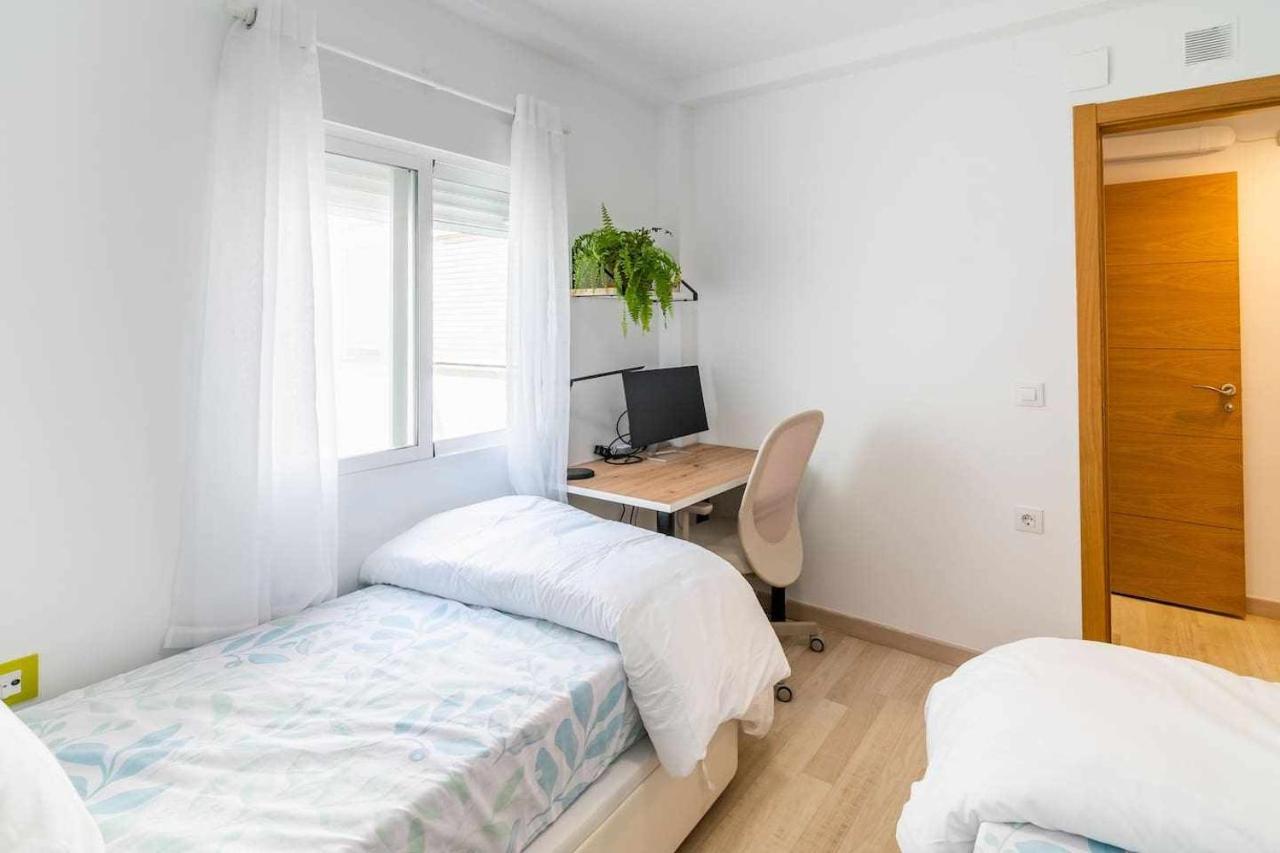 Apartamento A 500M De La Juderia Con Parking Córdoba Eksteriør billede